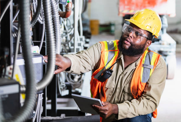 Best Licensed Electrician  in Saxapahaw, NC